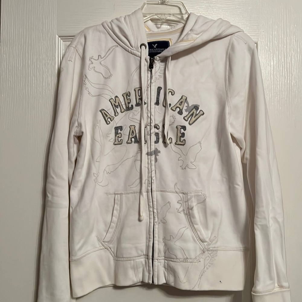 American eagle sweater